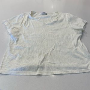 Crème light weight nice top